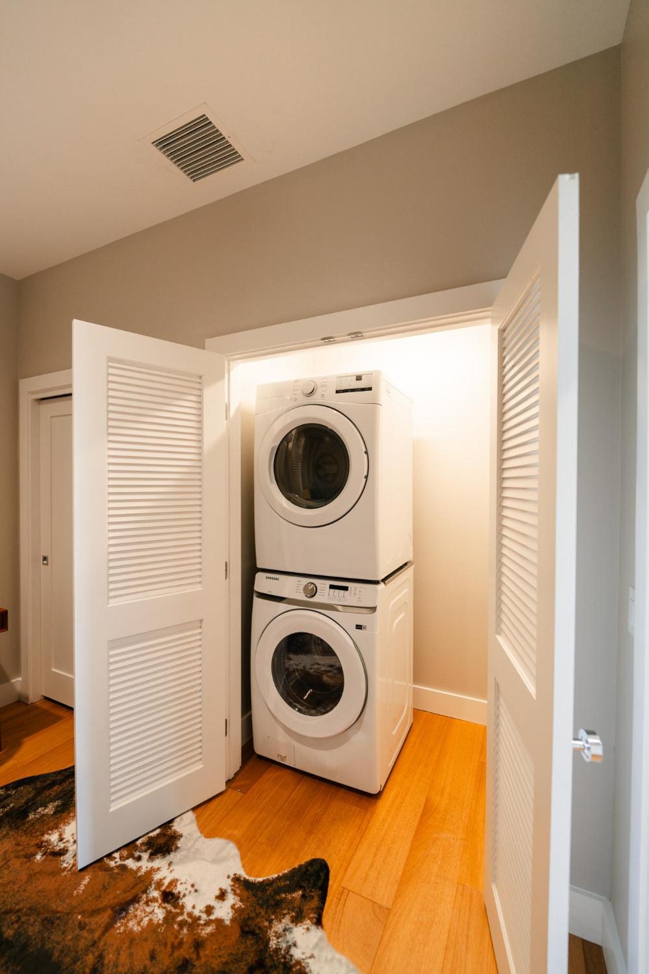 Western 1924 Luxury Lofts Martindale Esterno foto