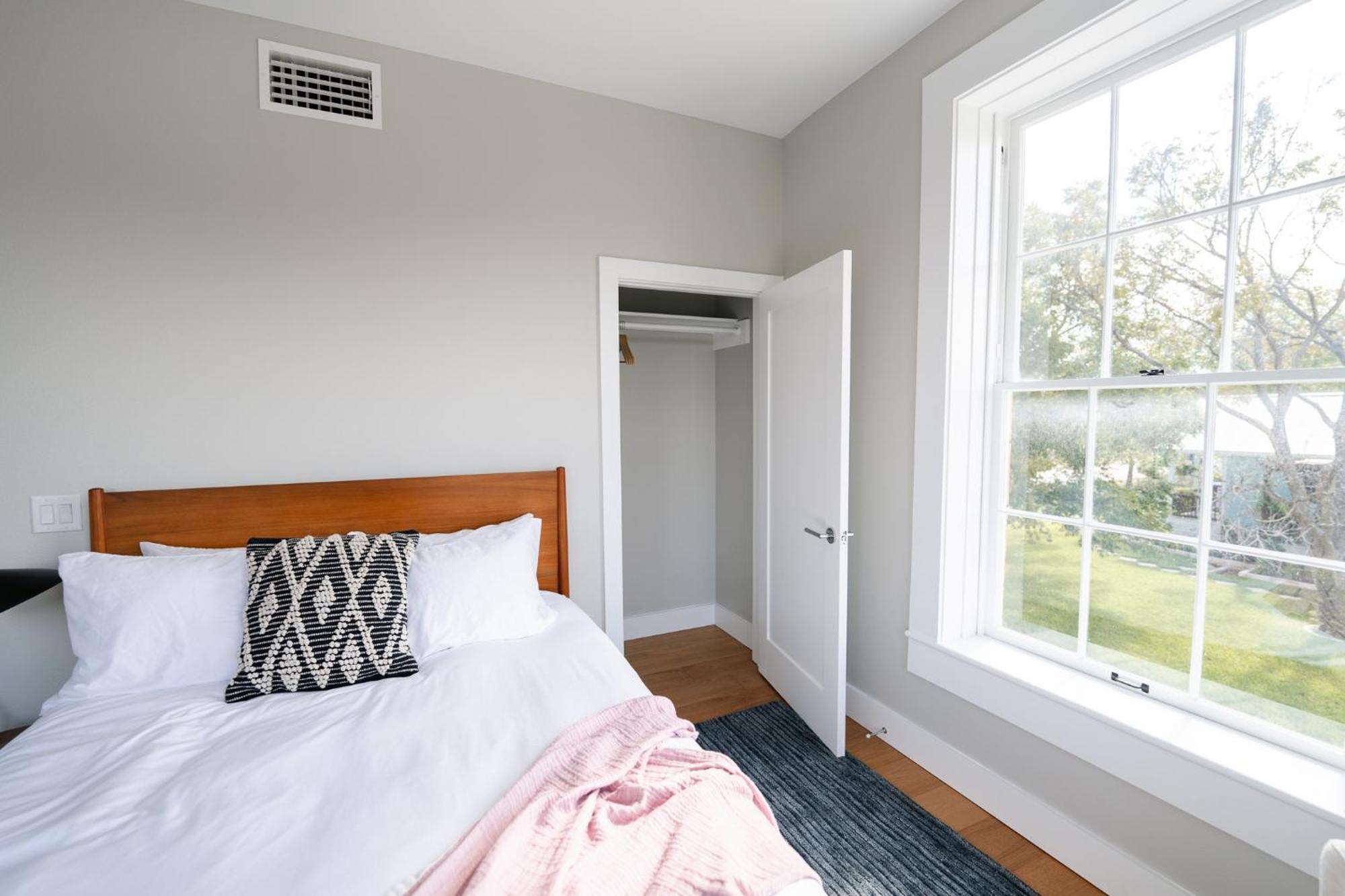 Western 1924 Luxury Lofts Martindale Esterno foto